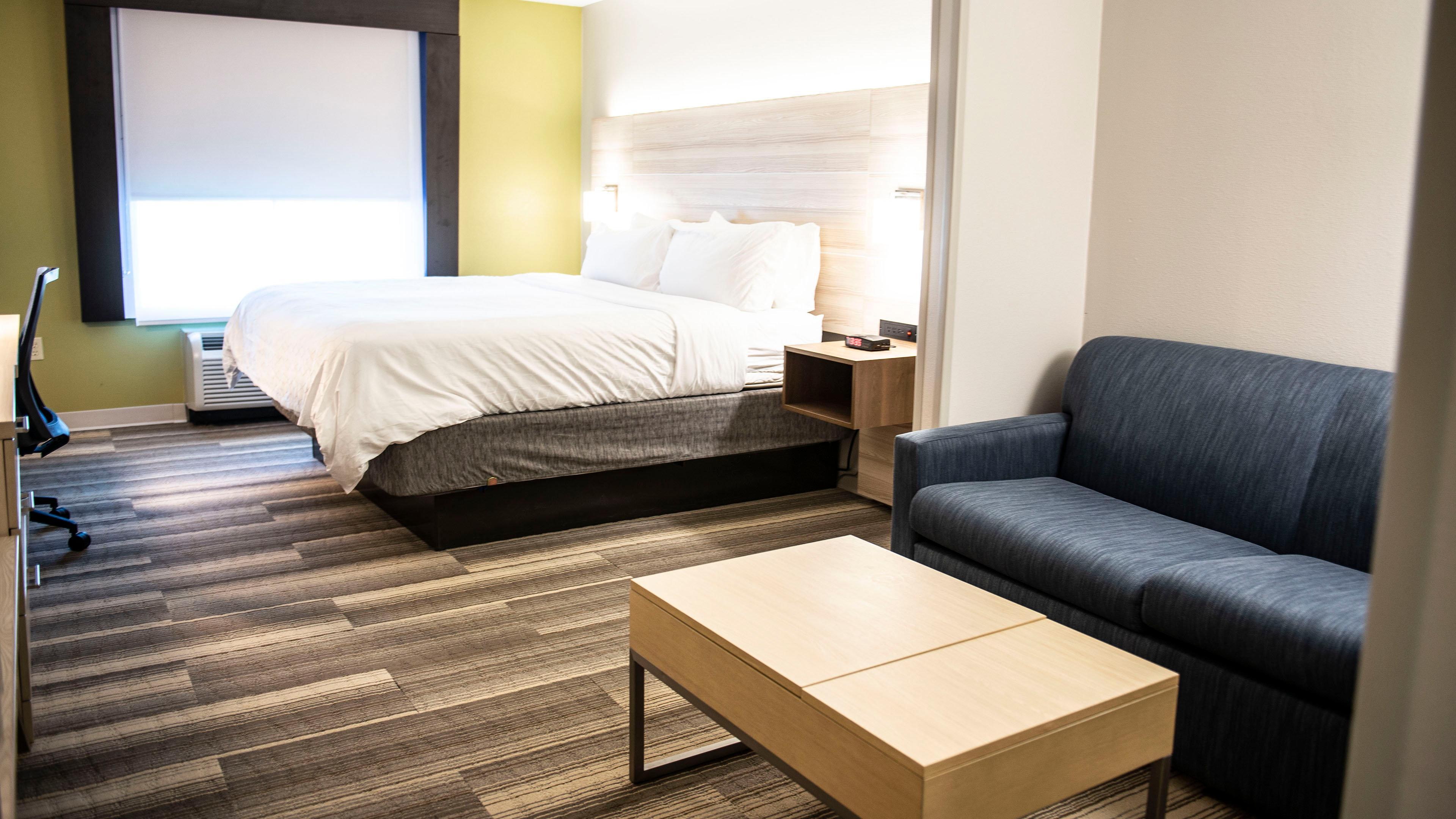 Holiday Inn Express Hotel & Suites Sedalia By Ihg Exterior foto