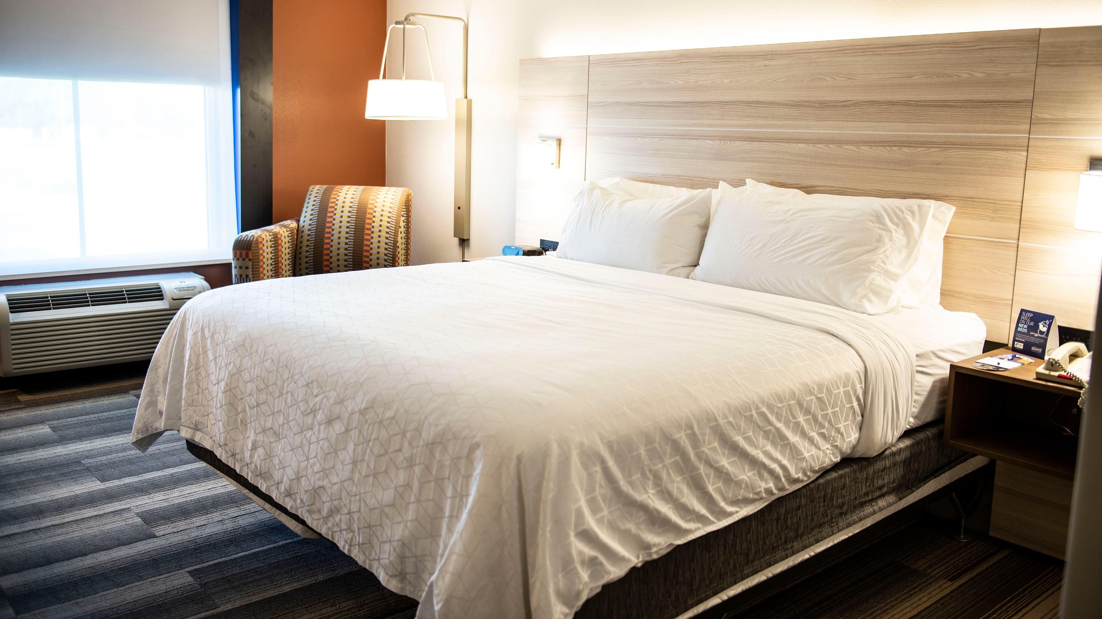 Holiday Inn Express Hotel & Suites Sedalia By Ihg Exterior foto