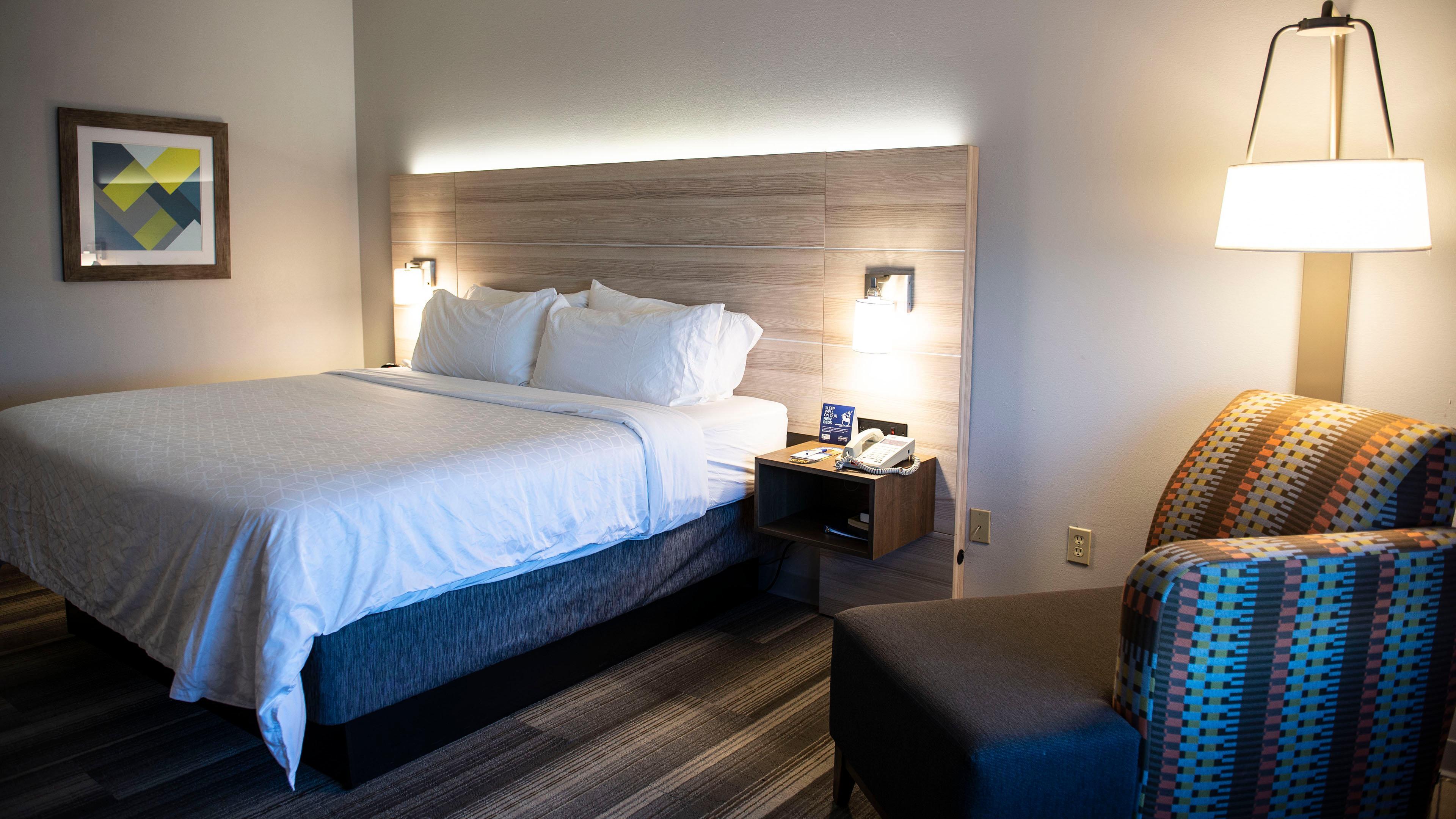 Holiday Inn Express Hotel & Suites Sedalia By Ihg Exterior foto