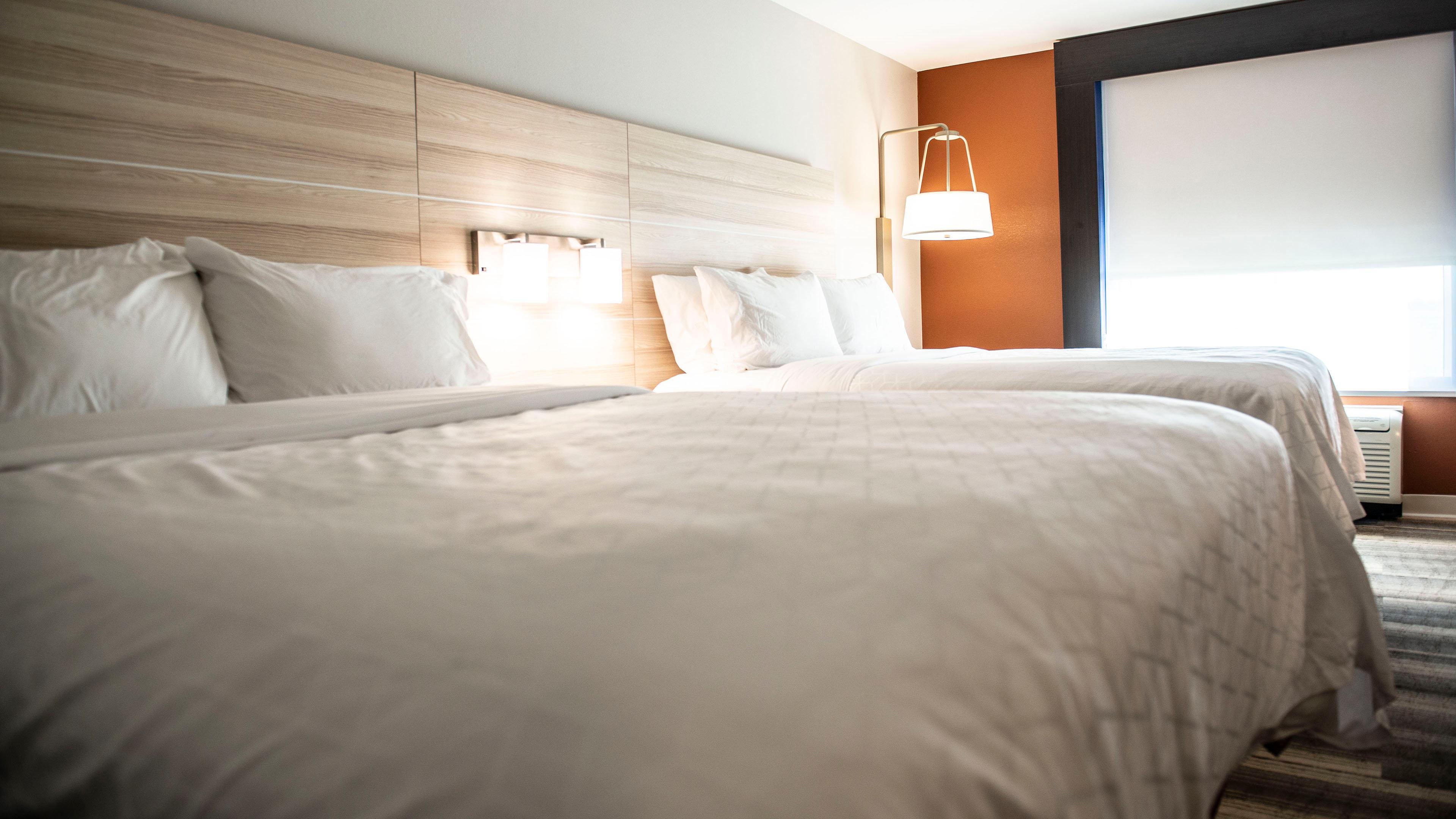 Holiday Inn Express Hotel & Suites Sedalia By Ihg Exterior foto