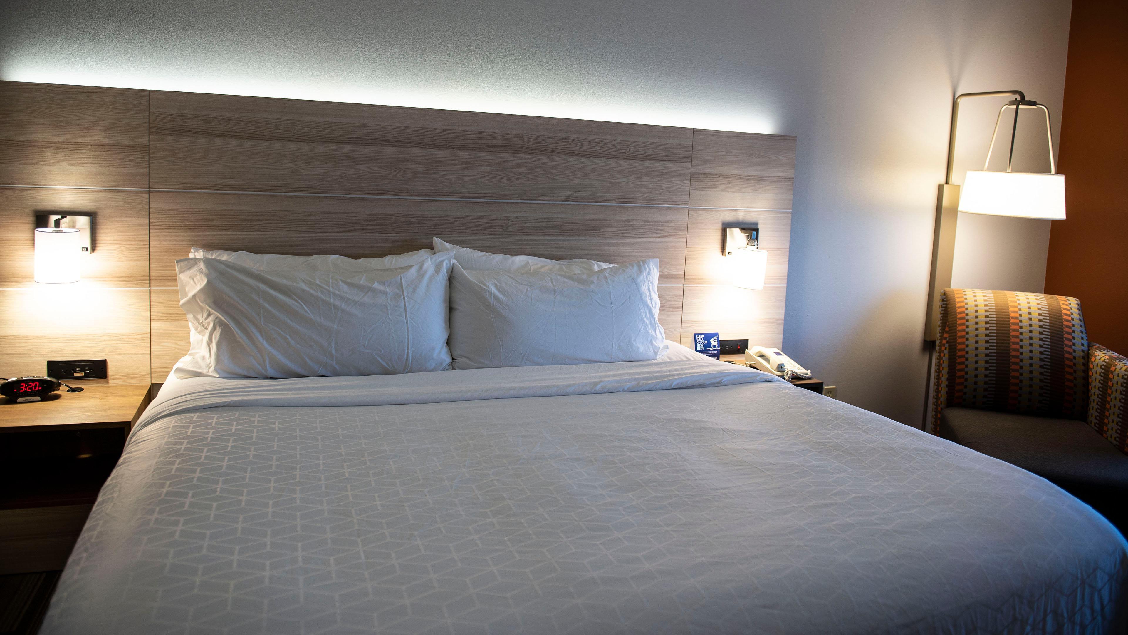 Holiday Inn Express Hotel & Suites Sedalia By Ihg Exterior foto