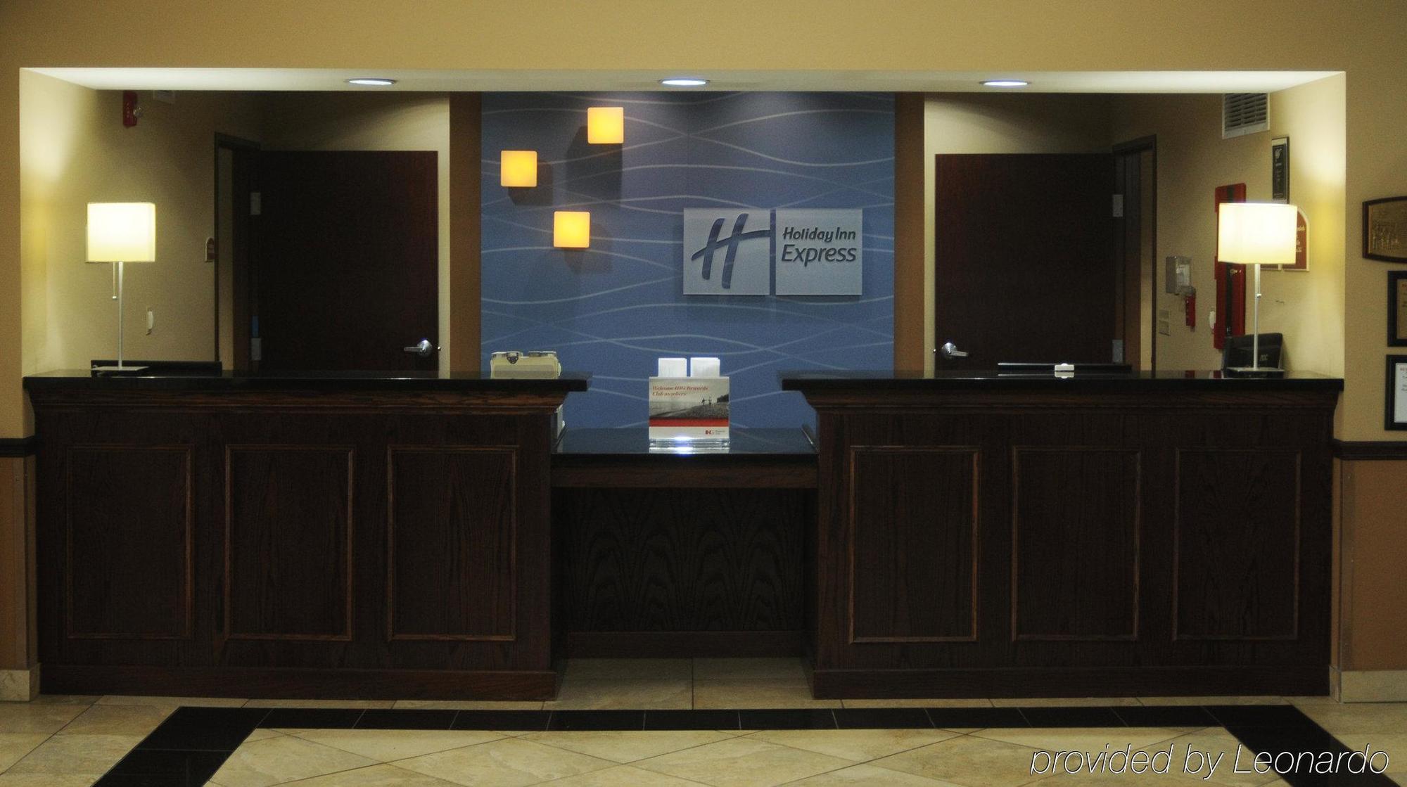 Holiday Inn Express Hotel & Suites Sedalia By Ihg Exterior foto